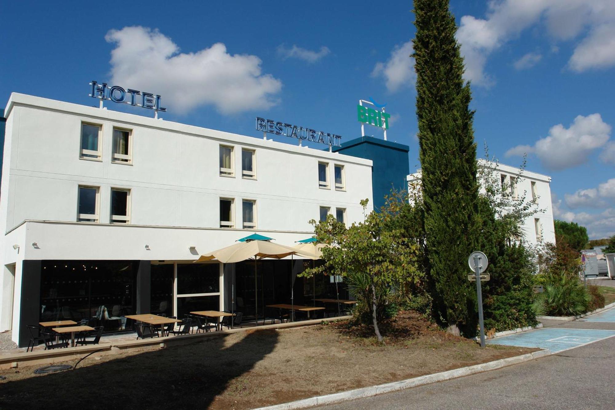 Brit Hotel Marseille Aeroport Mirabeau Εξωτερικό φωτογραφία