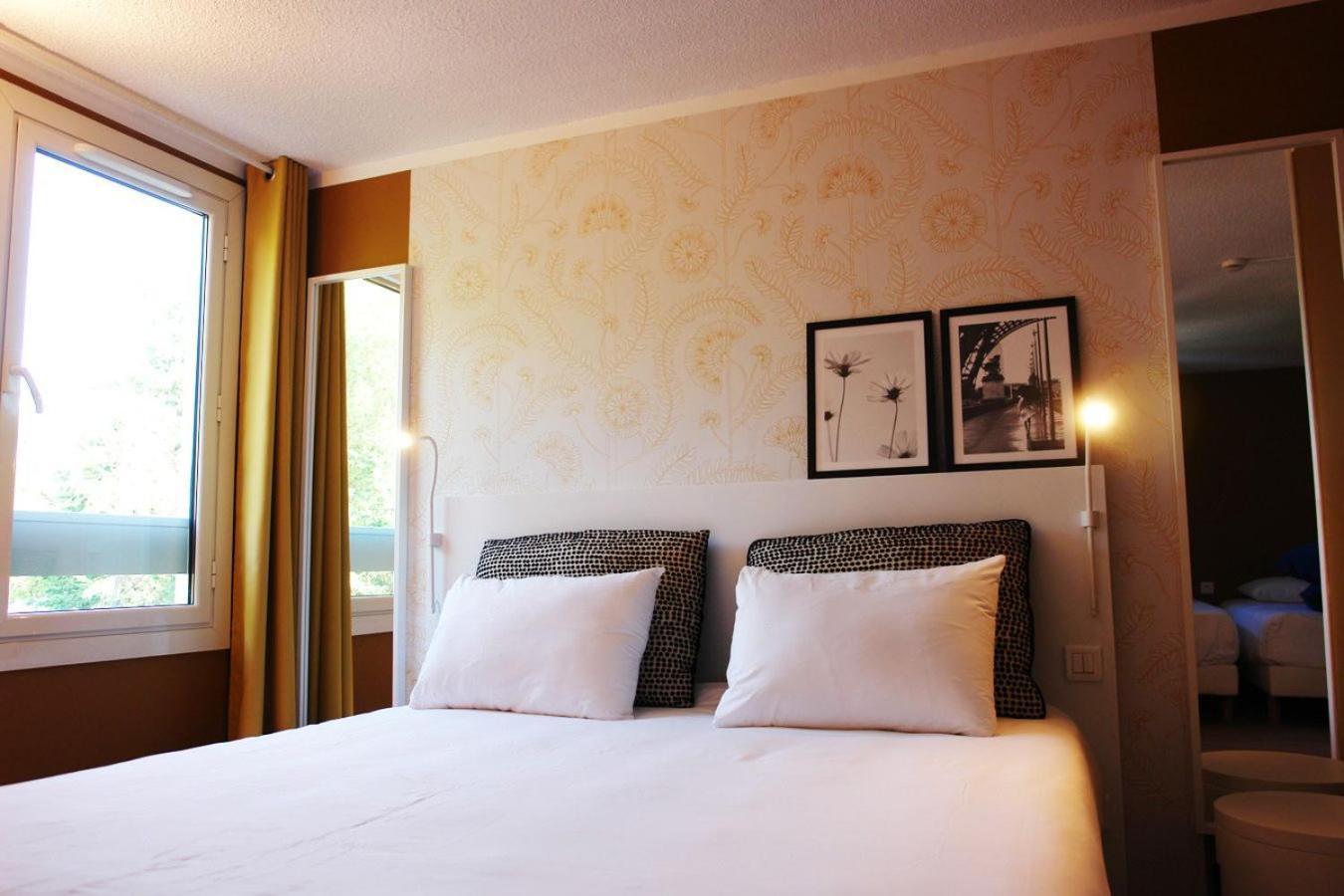 Brit Hotel Marseille Aeroport Mirabeau Εξωτερικό φωτογραφία